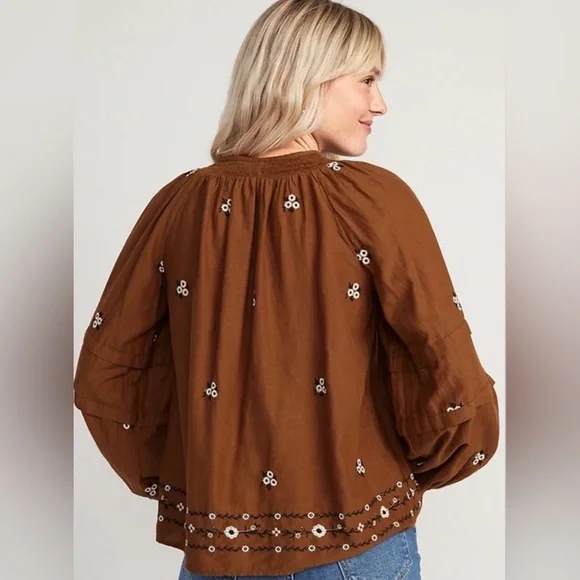 OLD NAVY Floral Embroidered Smocked Tie-Neck Long-Sleeve Blouse XL EUC Boho - Picture 2 of 10